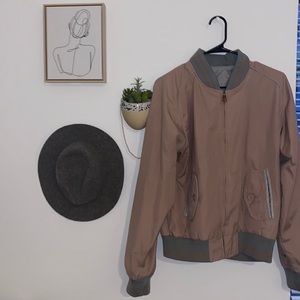 Reversible bomber